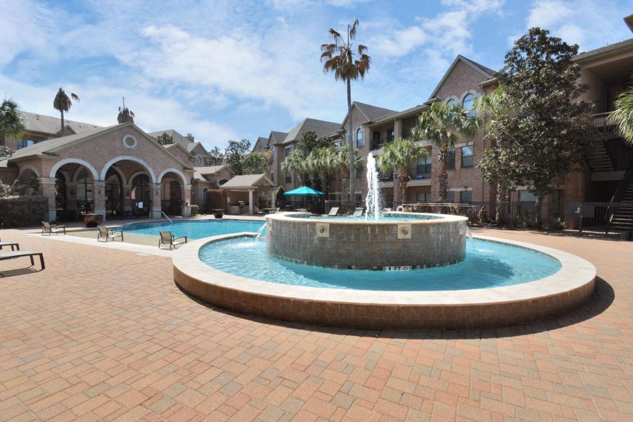 Zjhalik'S Luxury French Quarters Lägenhet Houston Exteriör bild